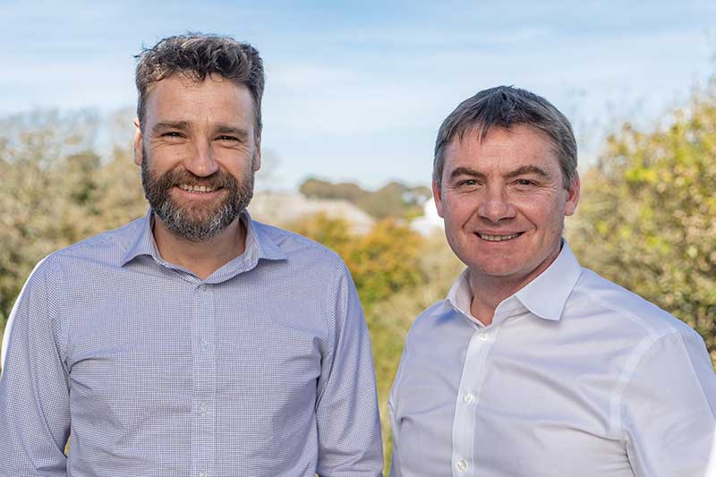 Cool Earth Direktør Matthew Owen og BIE Markeds direktør Luc Godard